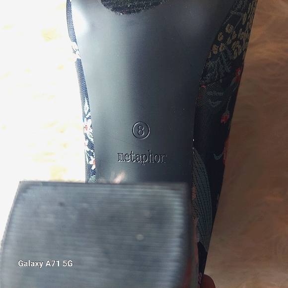 Metaphor Floral Embroidered Ankle Boots sz8 - Picture 4 of 11